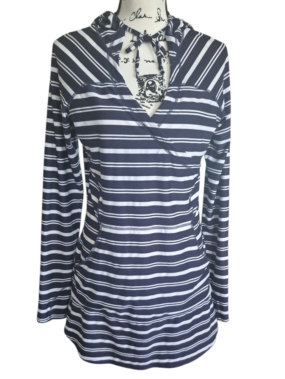 Athleta Navy White Striped Hooded Tunic M Kangaroo Pocket Cover Up Coastal Beach